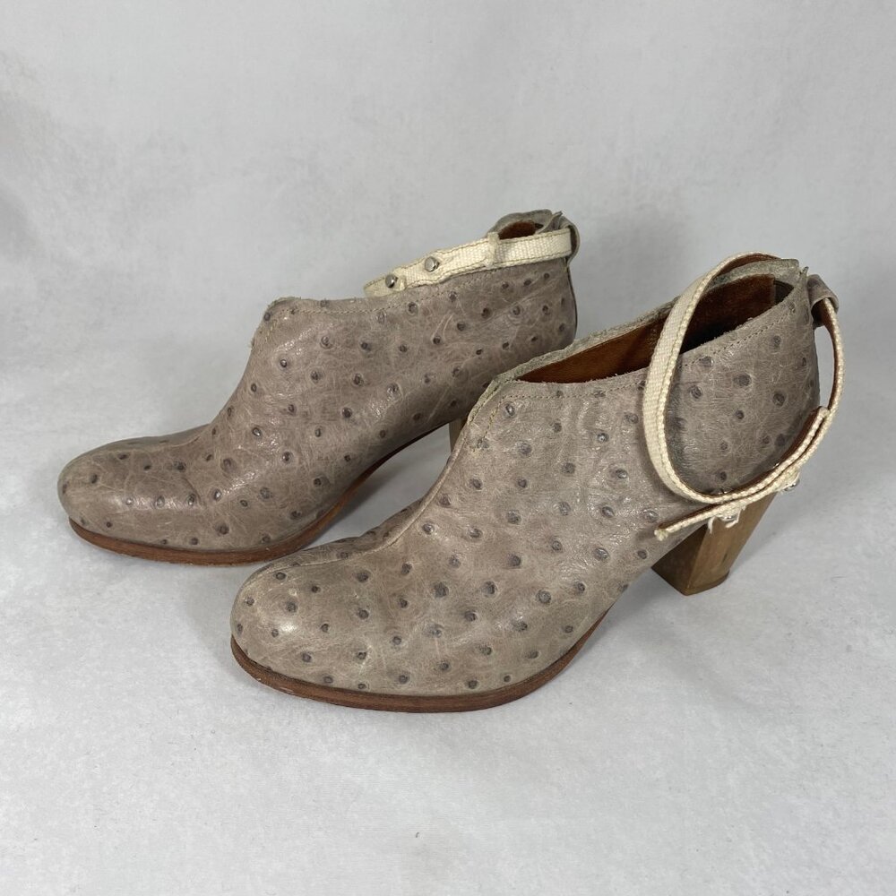 Rachel Comey Pinion Ostrich Leather Booties Gray Ankle Strap Wood Heel 7 - Picture 2 of 12